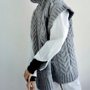 Zara Gray Cable Knit Turtleneck Sweater Vest Oversized Small